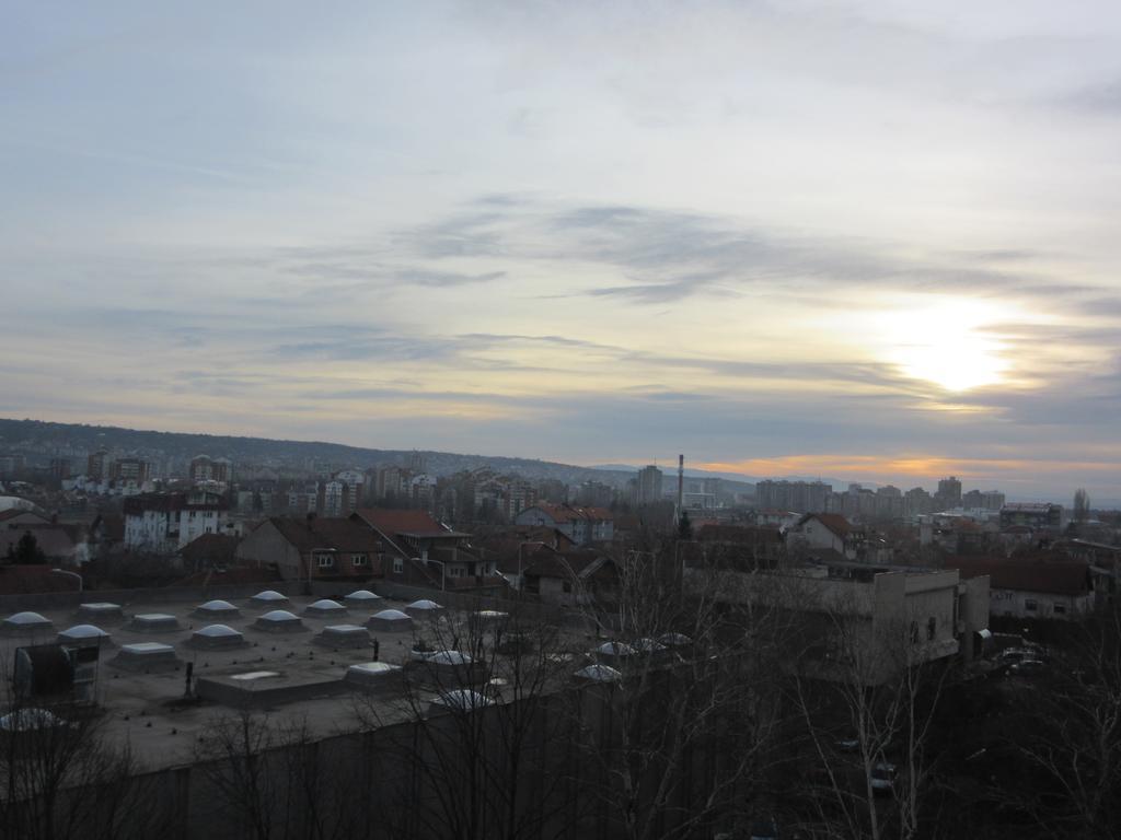 Studio Ema Ni Exteriör bild